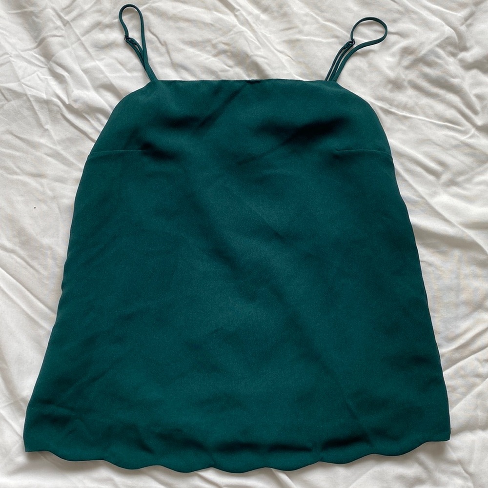 Green Scalloped Edged Bottom Tank Top